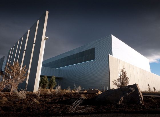 Facebook's custom-built Data Center based in Prineville, Oregon